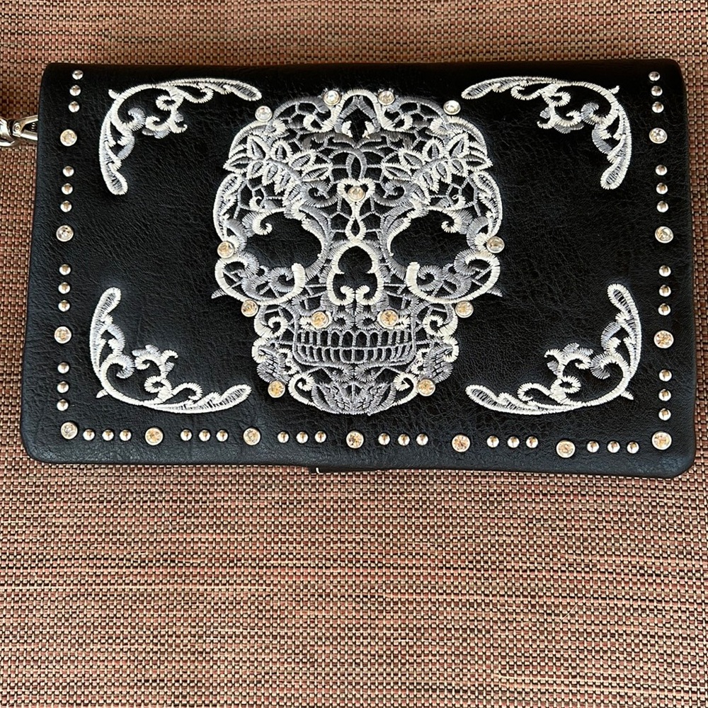 American Rag clutch/wristlet NWOT